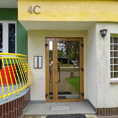 Waterline, Family Place Apartman