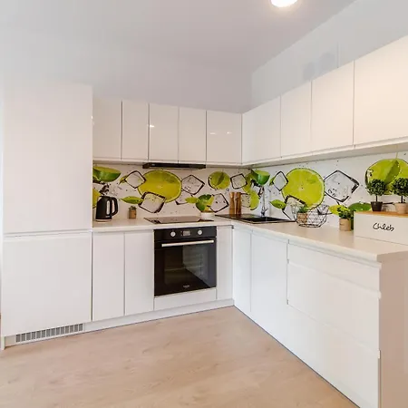 Waterline Deluxe Class, Family Place * コウォブジェク