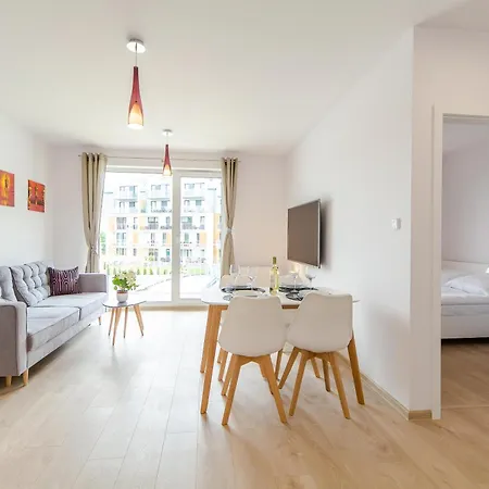 Waterline Deluxe Class, Family Place 科沃布热格