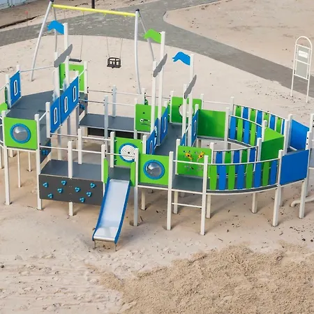 Waterline Deluxe Class, Family Place アパート *