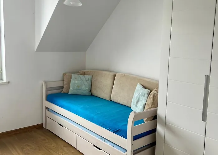 Waterline Deluxe Class, Family Place *