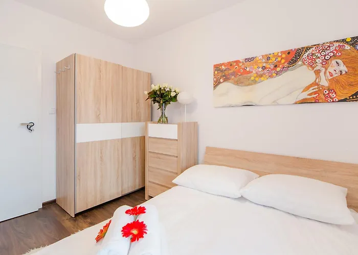 Waterline Deluxe Class, Family Place 公寓