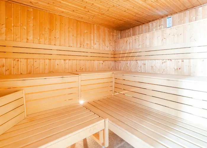 Waterline Deluxe Class, Family Place * 科沃布热格