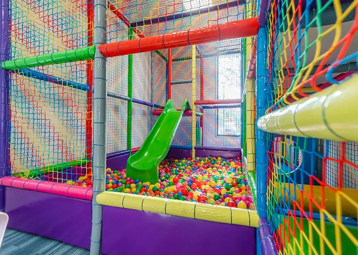 Waterline Deluxe Class, Family Place 公寓