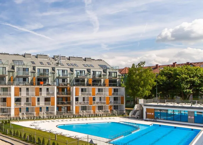 Waterline Deluxe Class, Family Place * 科沃布热格